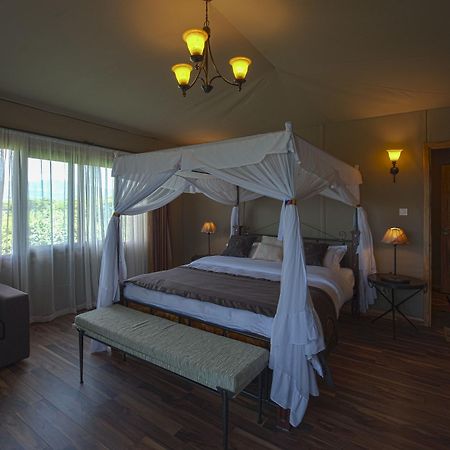 Karibu Camps And Lodges Lions Paw Ngorongoro Карату Екстер'єр фото